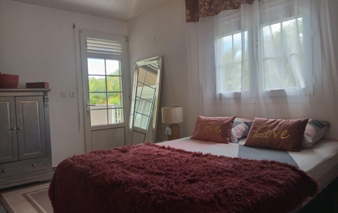 Annonces SAINTMAUR : Maison / Villa | LE LAMENTIN (97232) | 100 m2 | 1 850 &euro; 